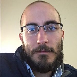 Meet your Posher, Logan